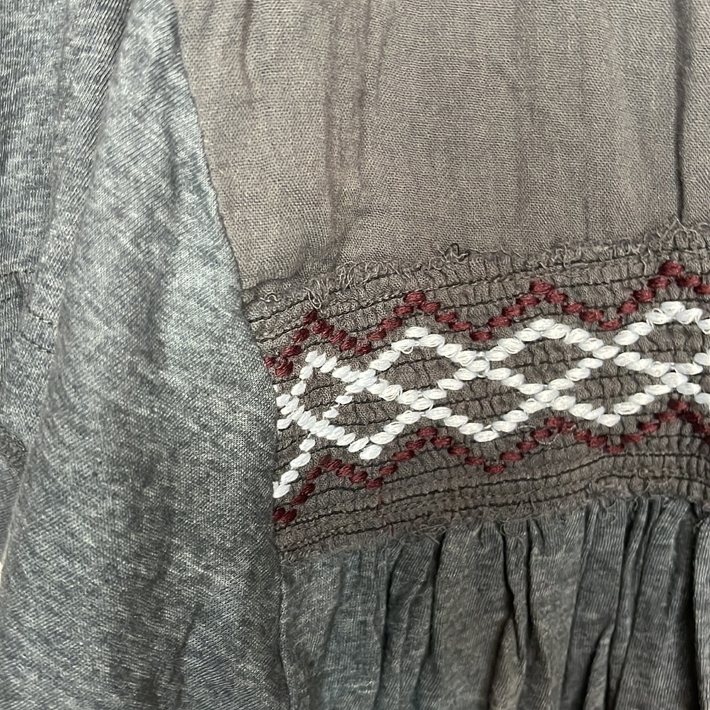 NWOT Free People Market Embroidered Boho V-Neck Top Tee new - Picture 9 of 9